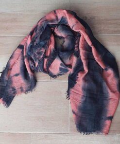 PASHMINA DESFLECADA BATIK GRIS Y SALMON. 140 X 170 CM.
