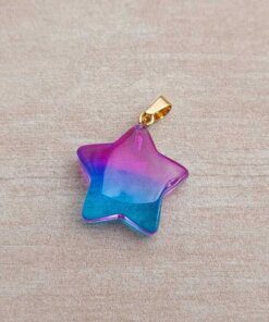DIJE DE ACERO DORADO ACRÍLICO DEGRADE DE FUCSIA A TURQUESA EN FORMA DE ESTRELLA. 20 MM
