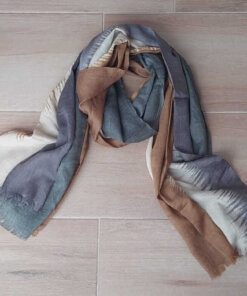 PASHMINA ESTAMPADA DESFLECADA PINCELADA CUATRO COLORES, DETALLE VISON Y BEIGE. 90 X 180 CM.