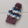 GORRO TEJIDO ZIG ZAG 4 COLORES CON POMPÓN.