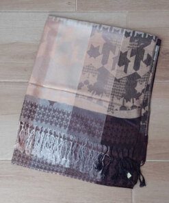 PASHMINA LINEA PREMIUM TRAMADA CON FLECOS Y CUADRANTES EN TONOS NEGRO, MARRÓN Y GRIS. 70 X 180 CM.