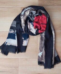 PASHMINA LINEA PESADA DESFLECADA PINCELADAS BASE NEGRA. 90 X 190 CM.