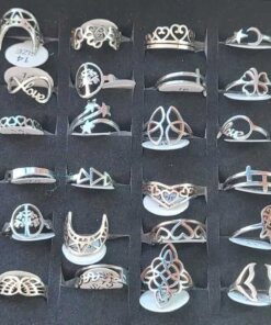 ANILLOS DE ACERO FIGURAS CALADAS X 36 UNIDADES, TAMAÑOS PEQUEÑOS SURTIDOS EN MEDIDAS. (MEDIDAS DEL 14 AL 17)