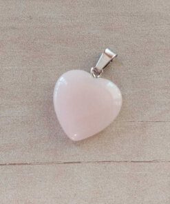 DIJE DE ACERO PIEDRA ROSA EN FORMA DE CORAZÓN. 20 MM
