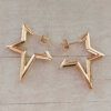 ARO DE ACERO DORADO ARGOLLA CON FRU FRU FORMA DE ESTRELLA. TAMAÑO 26 X 32 MM
