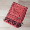 PASHMINA BÚLGARA NARANJA CON FLORES Y GUARDA DE BORDE . 70 X 180 CM.