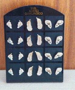 BLISTER DE AROS DE ACERO DORADO FIGURAS CON STRASS X 12 PARES. (HOJAS-MARIPOSA)