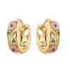 ARO PLATA HUGGIES 15 MM BAÑADO EN ORO CON ZIRCONES COLOR FORMANDO FLORES. PESO APROX 6.26 GRS.