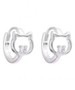 ARO PLATA HUGGIES 15 MM CON FIGURA GATITO CALADO Y ZIRCON. PESO APROX 2.09 GRS.