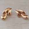 ARO DE ACERO DORADO TRIPLE GOTA EN CASCADA CON FRU FRU. TAMAÑO 15 X 28 MM