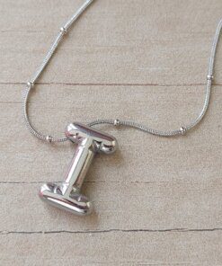 DIJE DE ACERO INICIAL I DE 13 X 18 MM CON CADENA CLAPTON CON BOLITAS DE 40 CM + EXT. DE 5 CM