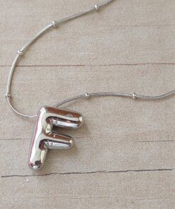 DIJE DE ACERO INICIAL F DE 15 X 20 MM CON CADENA CLAPTON CON BOLITAS DE 40 CM + EXT. DE 5 CM