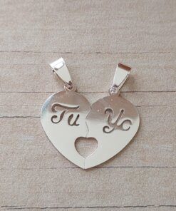 DIJE DE ACERO BLANCO CORAZÓN PARA PARTIR «TU Y YO» 25 X 30 MM