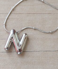 DIJE DE ACERO INICIAL N DE 15 X 19 MM CON CADENA CLAPTON CON BOLITAS DE 40 CM + EXT. DE 5 CM