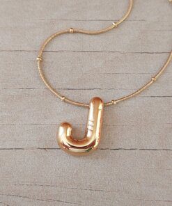 DIJE DE ACERO DORADO INICIAL J DE 13 X 18 MM CON CADENA CLAPTON CON BOLITAS DE 40 CM + EXT. DE 5 CM