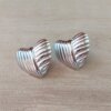 ARO DE ACERO PASANTE CORAZÓN BOMBE CON RAYAS 20 MM