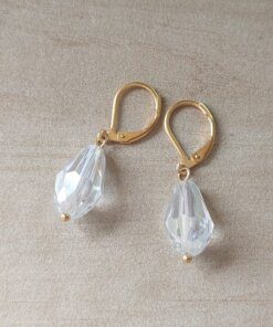 ARO DE ACERO DORADO BRISURA CON LAGRIMA CRISTAL. LARGO TOTAL 32 MM.