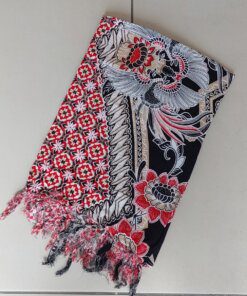 PAREO INDONESIA ESTAMPADO CON FLECOS. 100 X 180 CM.