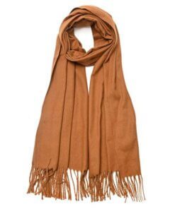 BUFANDA LISA CON FLECOS 70X180 CM X1U