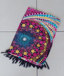 PAREO INDONESIA ESTAMPADO CON FLECOS. 100 X 180 CM.