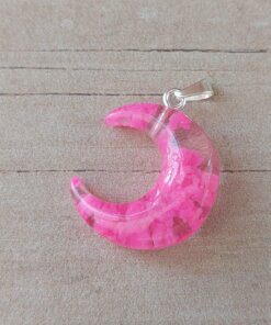 DIJE DE ACERO BLANCO LUNA ACRÍLICO NUBE FUCSIA. BRILLA EN LA OSCURIDAD. MEDIDA 20 X 24 MM