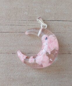 DIJE DE ACERO BLANCO LUNA ACRÍLICO NUBE ROSA. BRILLA EN LA OSCURIDAD. MEDIDA 20 X 24 MM