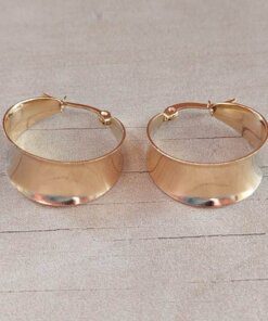 ARO DE ACERO DORADO ARGOLLA CUBANA CÓNCAVA IRREGULAR. 10 MM X 15 MM
