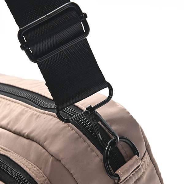 Bandolera Grace con llavero 15x24x7cm x1 u - Imagen 9