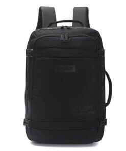 Mochila Travel Go WDLT 18 pulg con compartimento acolchado portanotebook expandible. bolsillo  oculto con cierre en espalda y cinta para sujecion en trolley y puerto USB tipo C 33x15x46cm x1 u