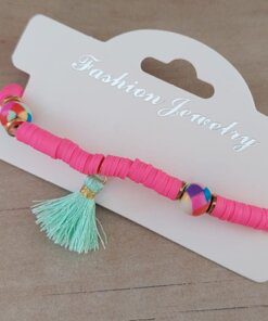 PULSERA ELASTIZADA FIMO DISCO FUCSIA CON POMPÓN VERDE AGUA