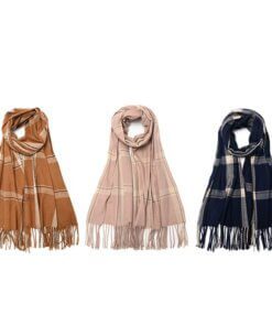 Bufandon cuadros con flecos 65x175 cm x1u.