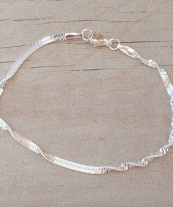 PULSERA DE ACERO BLANCA SINGAPUR TUPIDA. LARGO 19 CM