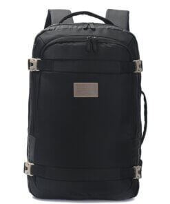 Mochila Travel Go WDLT 18 pulg con compartimento acolchado portanotebook expandible. bolsillo  oculto con cierre en espalda y cinta para sujecion en trolley y puerto USB tipo C 33x15x46cm x1 u