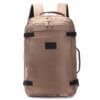 Mochila Travel Skora Bs As 18 pulg con compartimento acolchado portanotebook.expandib le. bolsillo oculto con cierre en espalda y cinta para sujecion en trolley y puerto USB normal 33x15x46cm x1u.