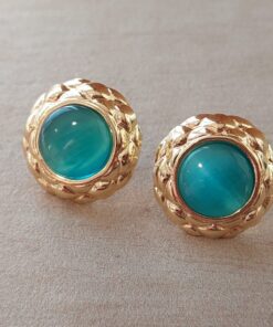ARO DE ACERO DORADO PASANTE VINTAGE CON SÍMIL PIEDRA TURQUESA. TAMAÑO 22 MM