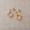 ARO DE ACERO DORADO CUBIK CRISTAL CON DIJE VAN CLEEF COLOR ROSA. LARGO 21 MM.