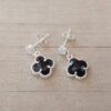 ARO DE ACERO BLANCO CUBIK CRISTAL CON DIJE VAN CLEEF COLOR NEGRO. LARGO 21 MM