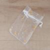 BOLSA DE ORGANZA BLANCA CON DETALLES DORADOS X 100 UNIDADES. MEDIDAS 7 X 9 CM