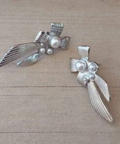 ARO DE ACERO MOÑO CON PERLAS. MEDIDA 18 X 40 MM