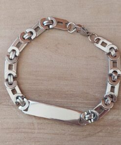 PULSERA DE ACERO ESLABÓN CONECTOR C/CUADRADO CALADO CON CHAPA APTA PARA GRABAR DE 10 X 35 MM. LARGO 22,5 CM