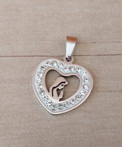 DIJE DE ACERO VIRGEN NIÑA CORAZÓN STRASS. MEDIDA 20 MM