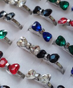 ANILLOS DE ACERO MOÑO CORAZÓN DE STRASS X 36 UNIDADES.(MEDIDAS DEL 16 AL 19)