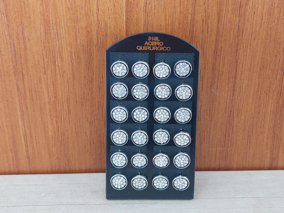 BLISTER DE AROS DE ACERO CIRCULO 9 MM CON STRASS X 12 PARES.