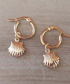 ARO DE ACERO DORADO ARGOLLA 15 MM CON DIJE OSTRA