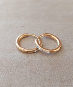 ARO DE ACERO DORADO ARGOLLA 1.5 MM CON BISAGRA Y FRENTE DE STRASS BLANCO. DIÁMETRO 12 MM