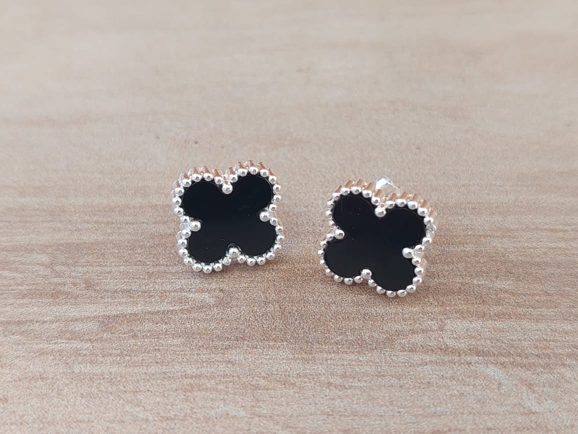 ARO DE ACERO BLANCO VAN CLEEF 14 MM COLOR NEGRO
