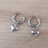ARO DE ACERO ARGOLLA 2 MM BISAGRA CON DIJE CORAZÓN COLGANTE. DIÁMETRO 10 MM