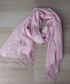 PASHMINA LISA LILA TRAMA FLORES CON FLECOS 70 X 180 CM.
