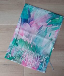 PASHMINA ESTAMPADA CON FLECOS 70 X 180 CM.