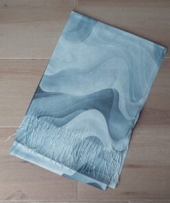 PASHMINA ESTAMPADA CON FLECOS 70 X 180 CM.